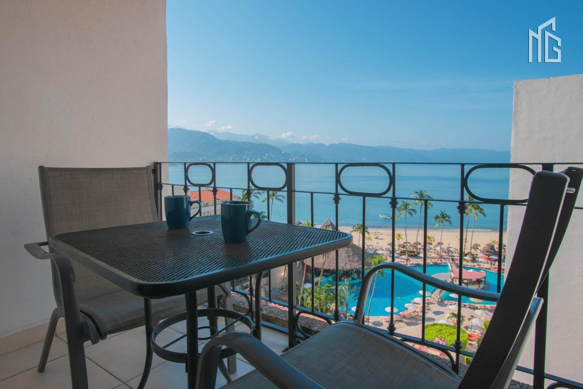 Hermoso Condo Frente Al Mar بويرتو فالارتا المظهر الخارجي الصورة